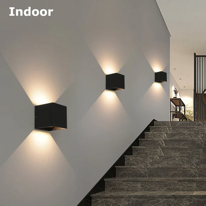 Outdoor Aluminum Wall Light